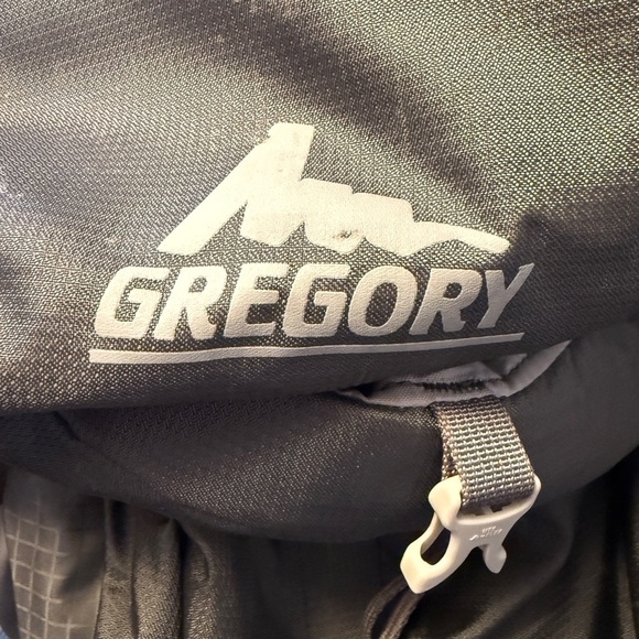 Gregory J 53 Women’s Size XS Ultralight 50 L Hiking Backpack CrossFlo Suspension - Picture 2 of 13